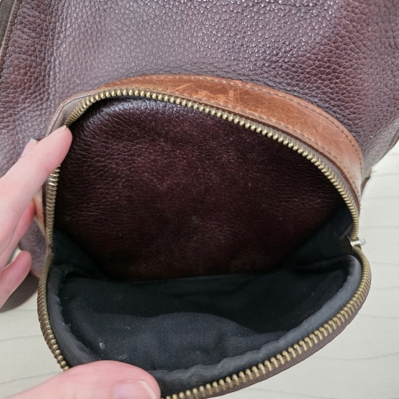 M London Womens Two Toned Brown Pebbled Leather Full Zip Backpack Handbag Purse - Picture 10 of 10